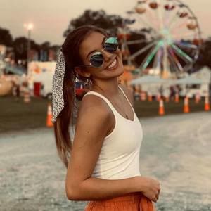 Meet your Posher, Kaydee